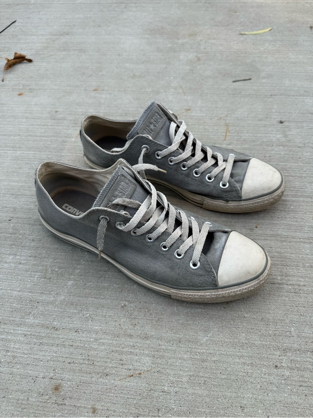 Vintage Converse Chuck Taylor All Star Faded Gray Low Top Sneakers Men’s 11